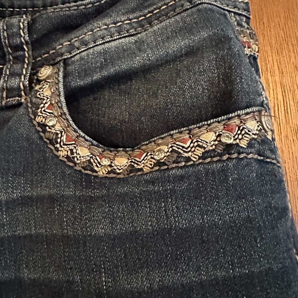 Grace in LA Women's Blue Jeans - Picture 3 of 6